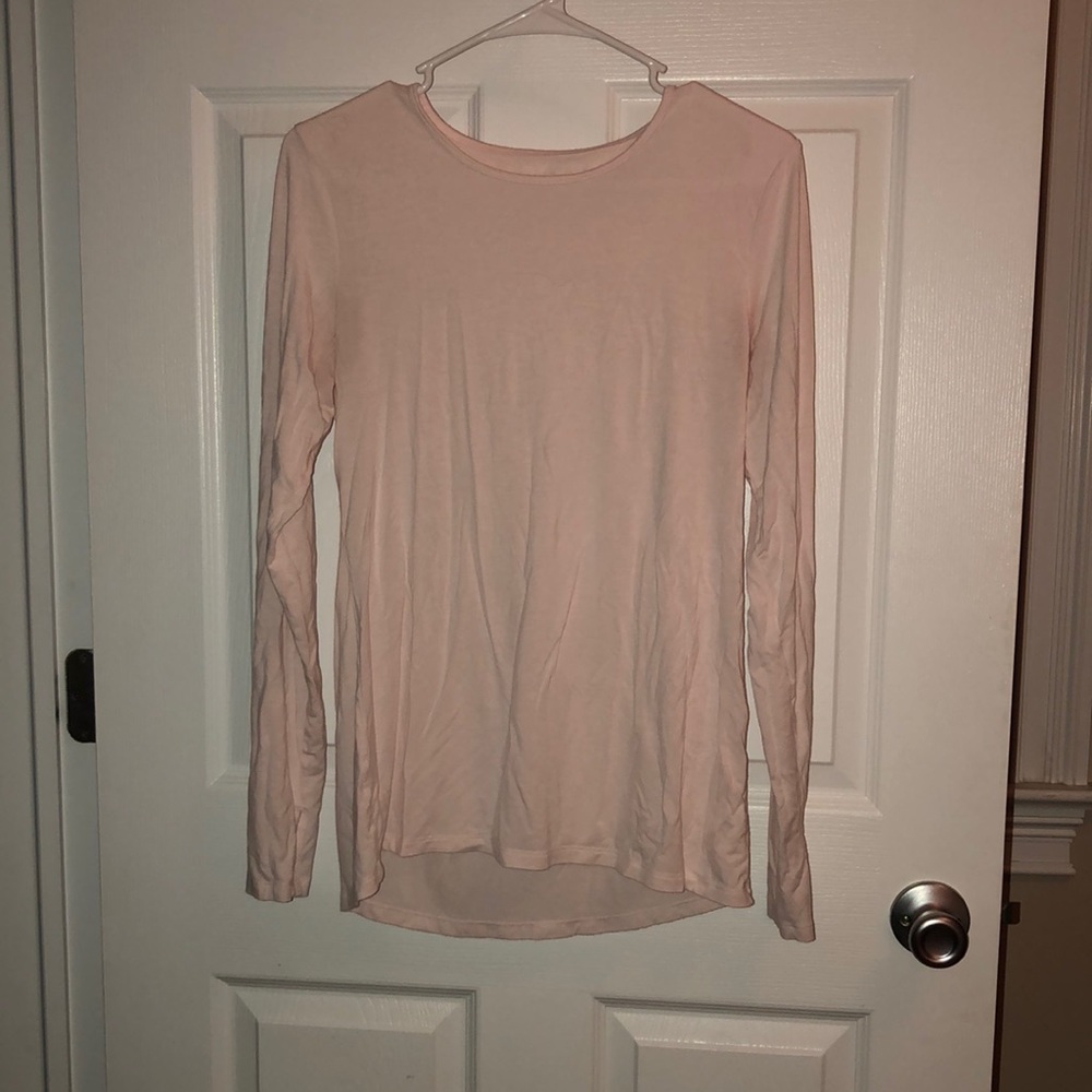 Athletic long sleeve
